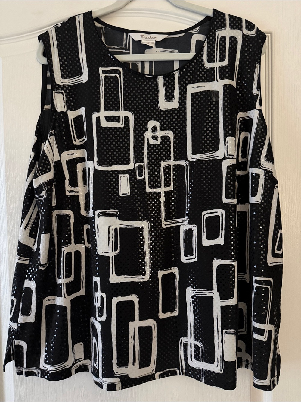 TanJay Black and White Geometric Cold-Shoulder Blouse